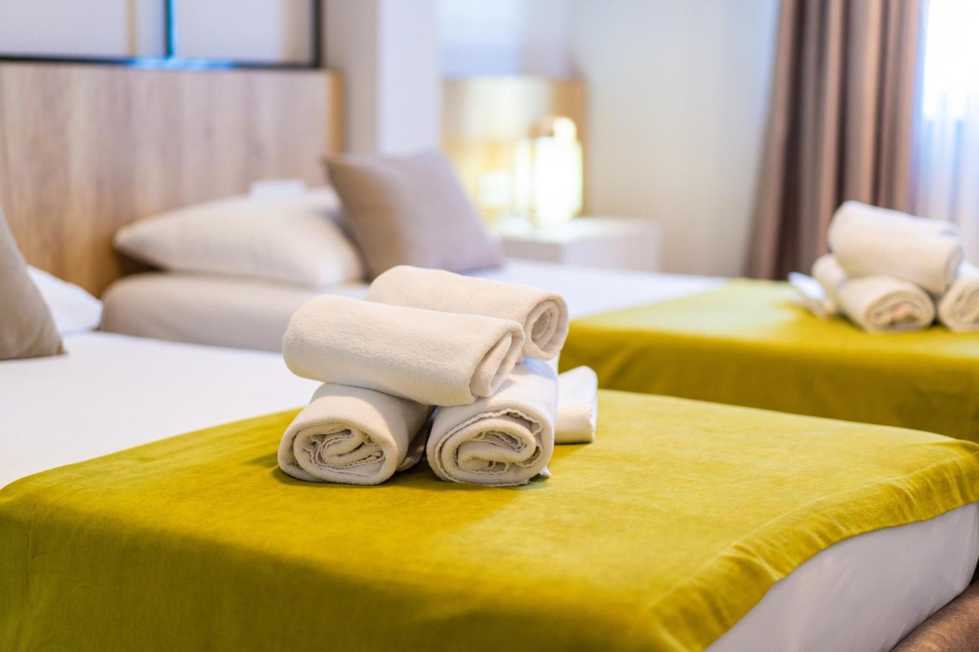 Hotel Hills Ulcinj Bilik gambar