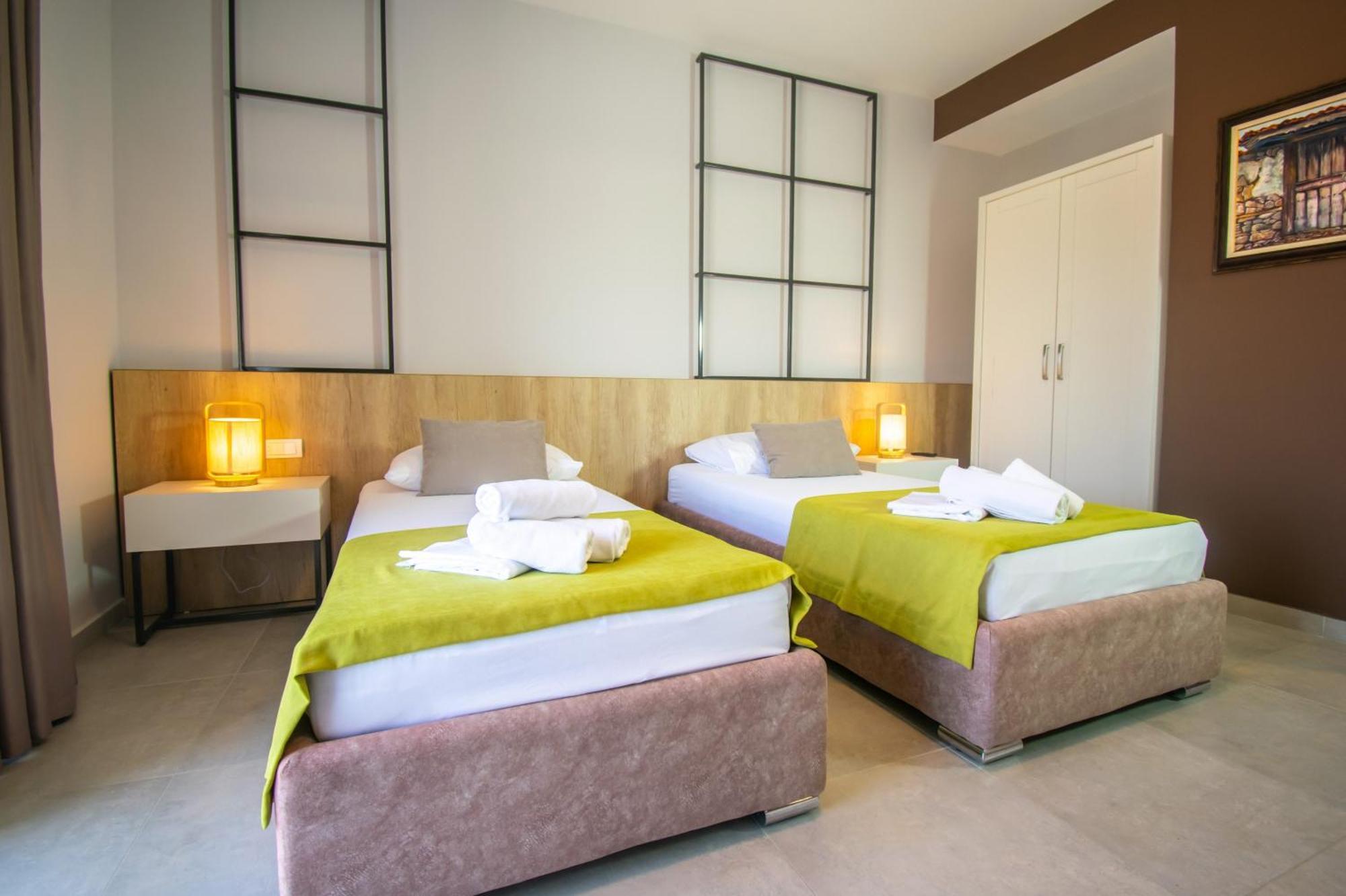 Hotel Hills Ulcinj Bilik gambar
