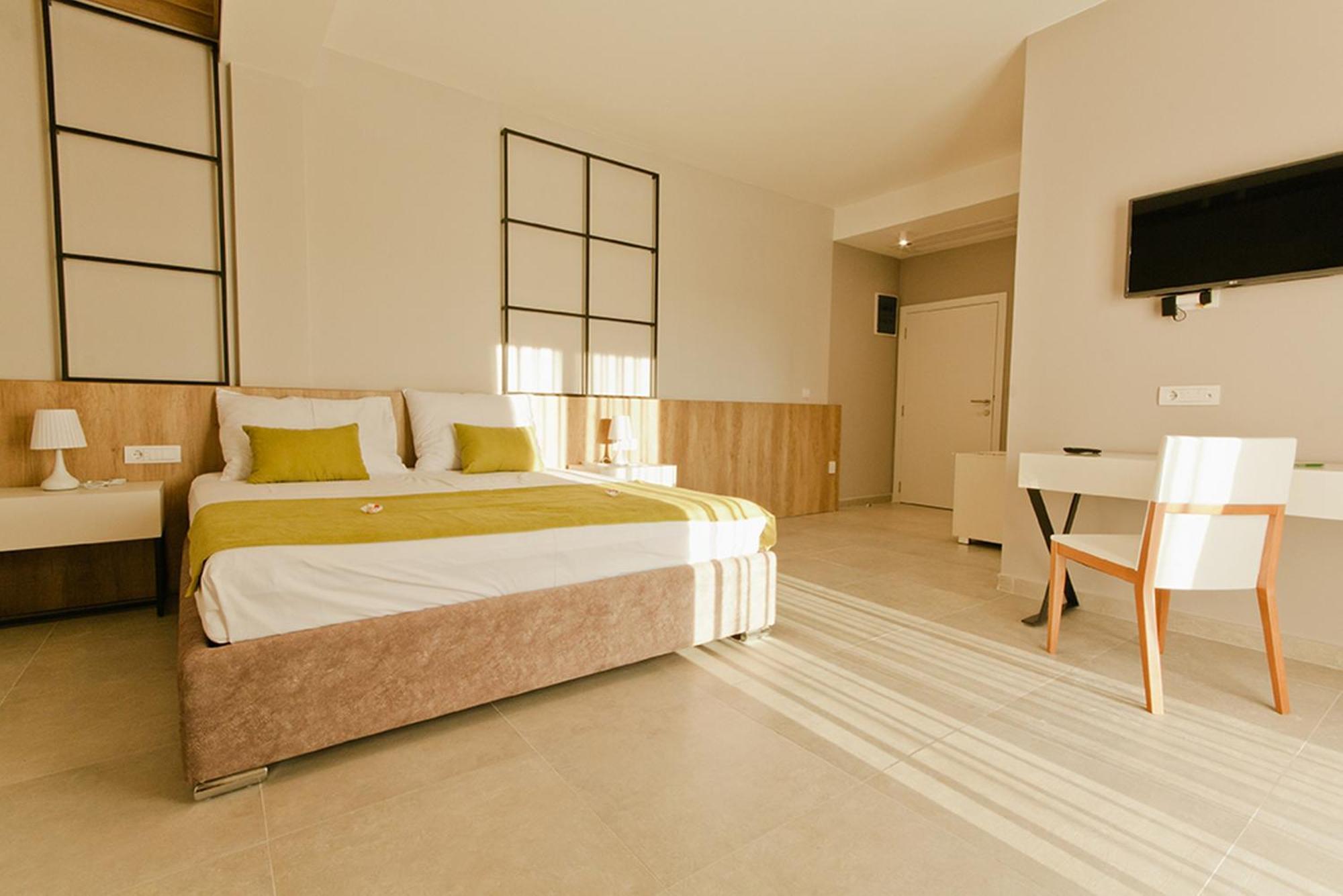 Hotel Hills Ulcinj Bilik gambar